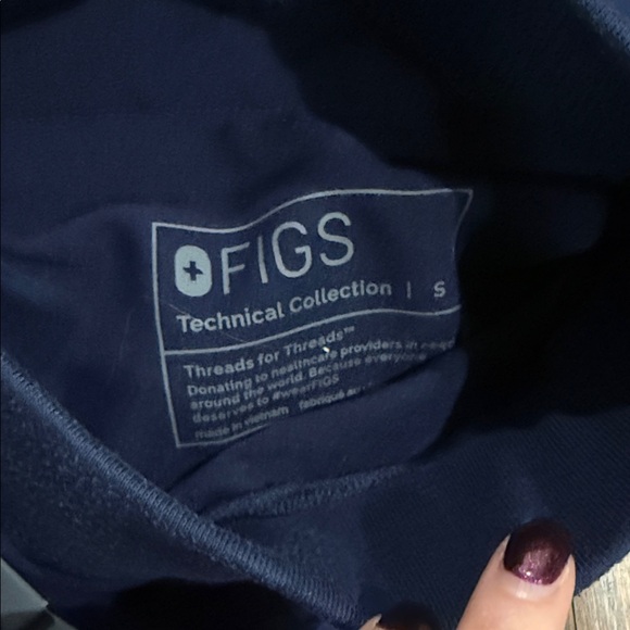Size Small Navy Blue Figs with front pockets. - Picture 4 of 4